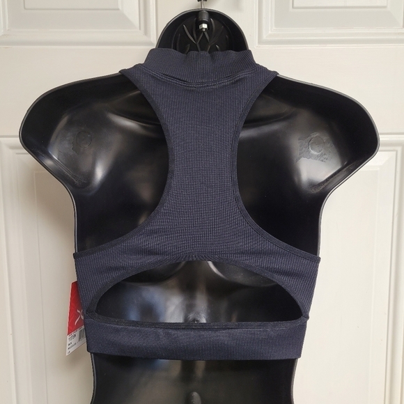 Capezio Black Ribbed Crop Dancer Ballet core Athleisure Top M/L - Picture 6 of 8